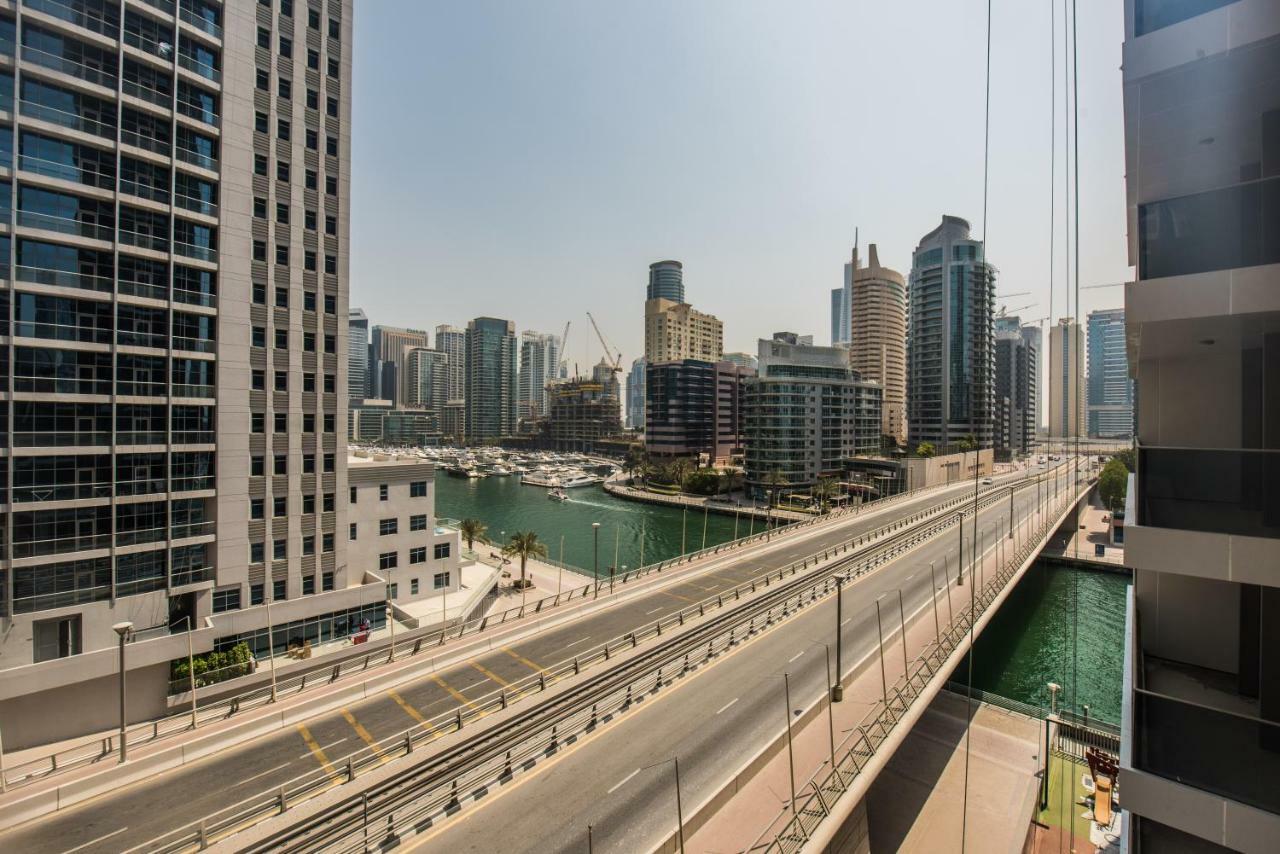 Fantastay Sparkle Tower One Bedroom Suite Marina View دبي المظهر الخارجي الصورة