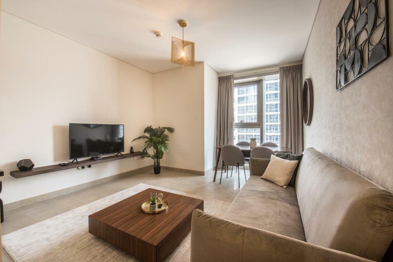 Fantastay Sparkle Tower One Bedroom Suite Marina View دبي المظهر الخارجي الصورة